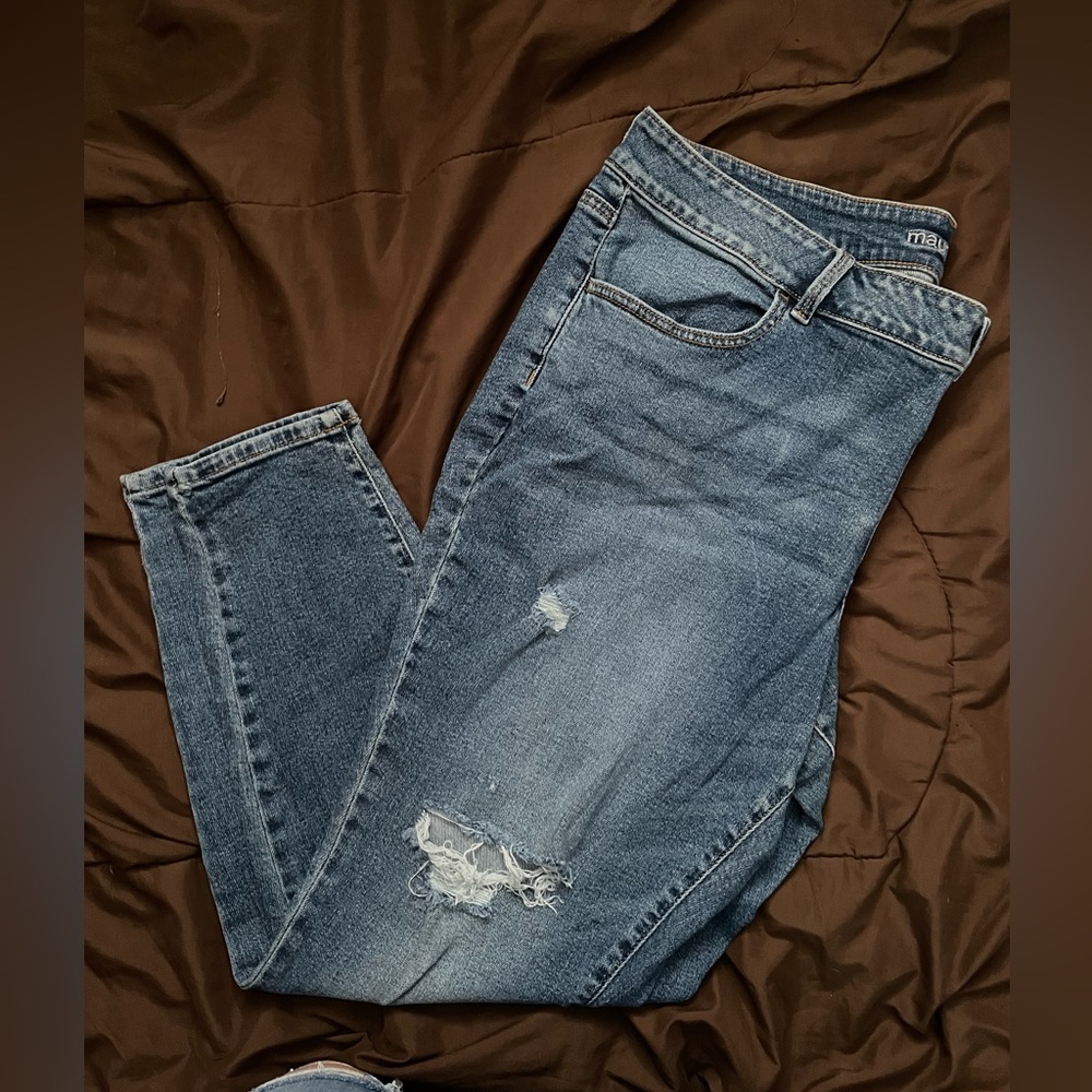 Maurice’s ripped jeans size 22w reg